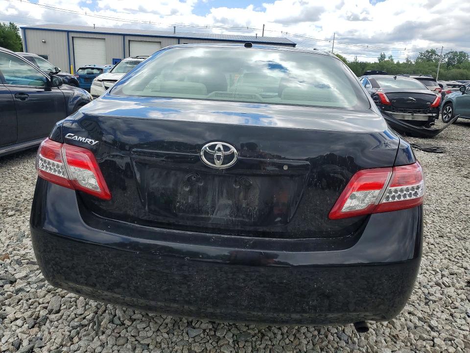 57546836 :رقم المزاد ، 4T4BF3EK1AR074784 vin ، 2010 Toyota Camry مزاد بيع