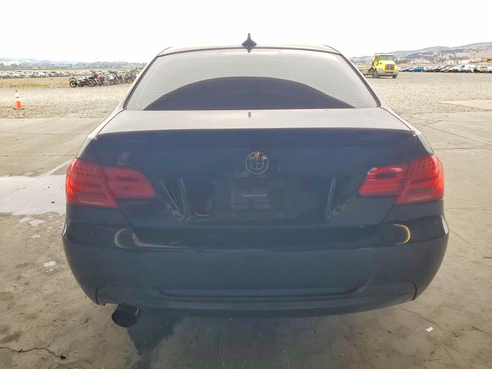 Продажа на аукционе авто 2011 Bmw 328, vin: WBAKE5C52BE573211, номер лота: 58791536