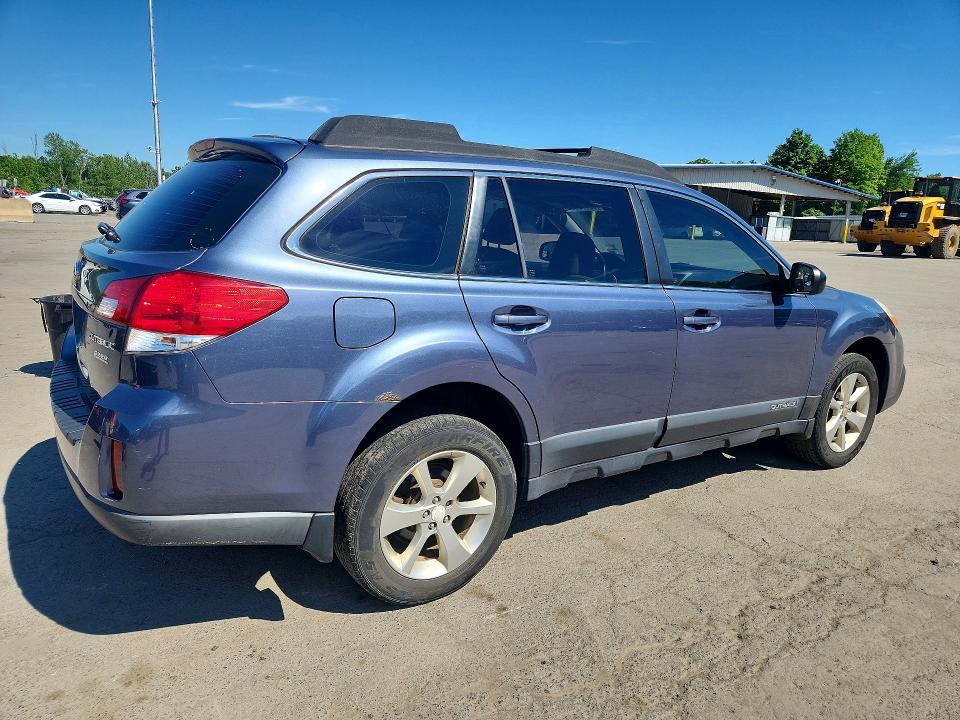Auction sale of the 2014 Subaru Outback, vin: 4S4BRBAC3E3266715, lot number: 56779986