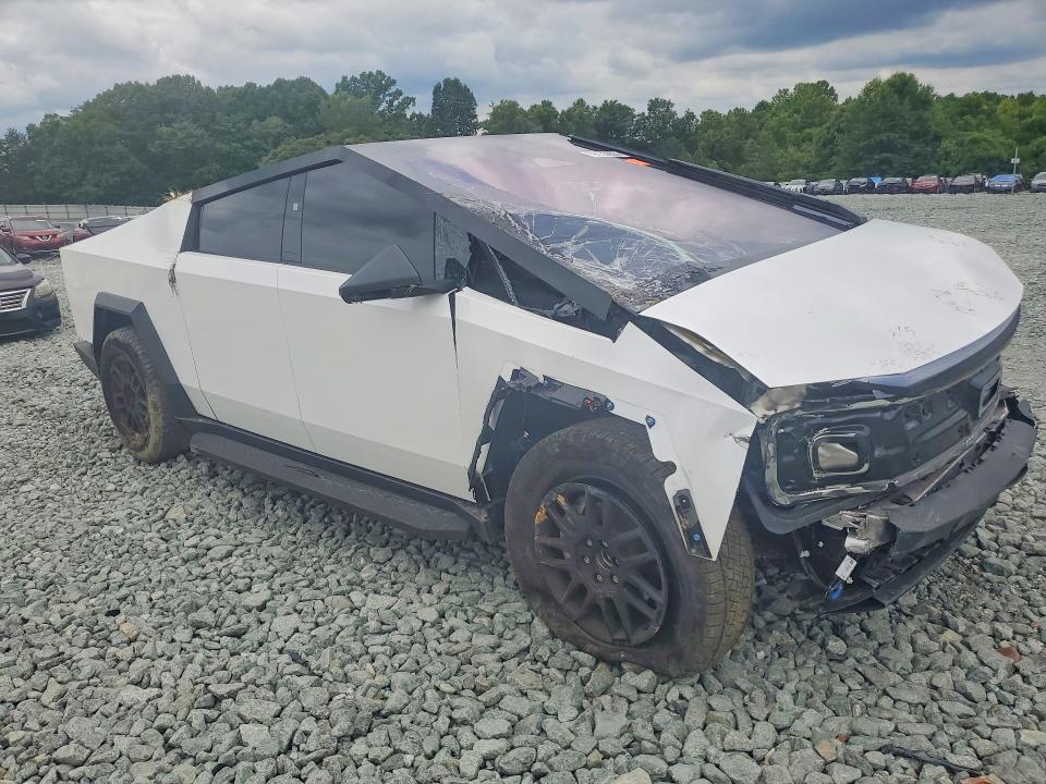 79135955 :رقم المزاد ، 7G2CEHED9SA069292 vin ، 2025 Tesla Cybertruck مزاد بيع