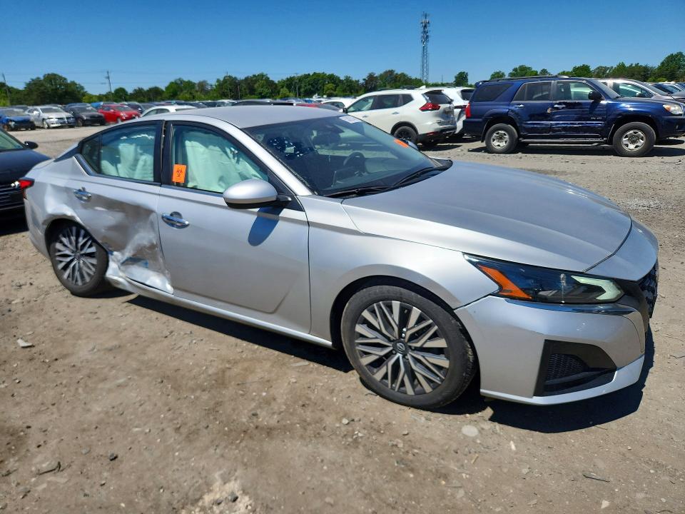 55892146 :رقم المزاد ، 1N4BL4DV5PN331592 vin ، 2023 Nissan Altima مزاد بيع