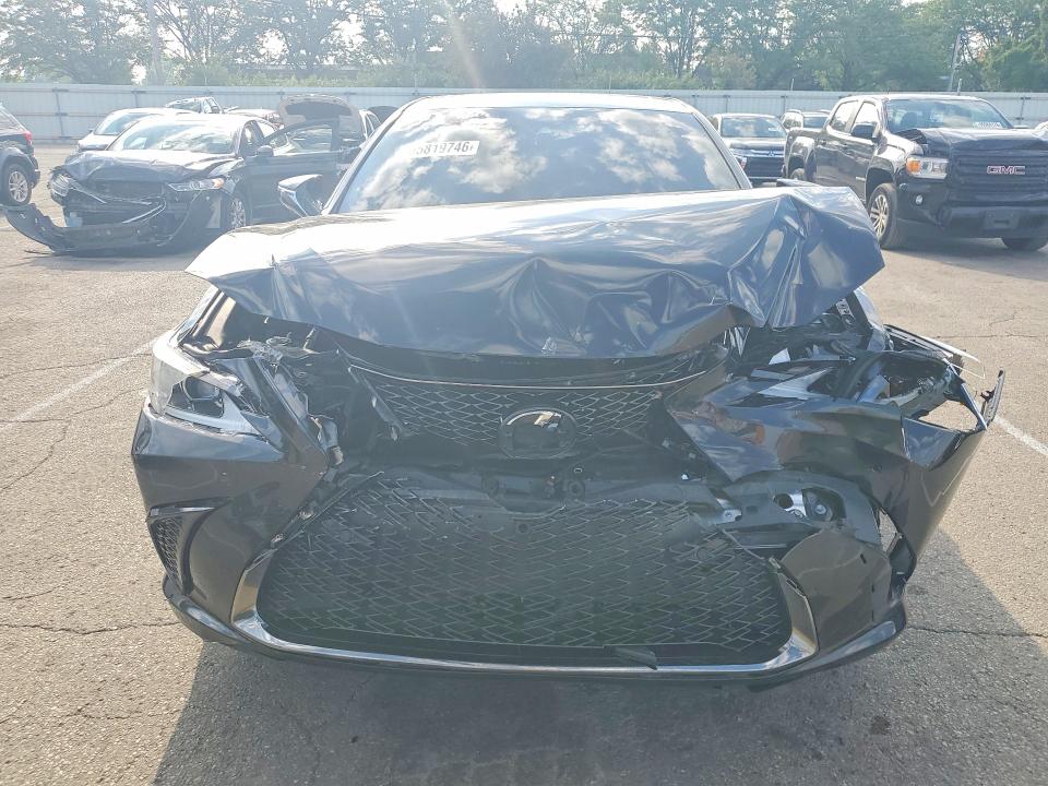 Продажа на аукционе авто 2025 Lexus Es, vin: 58AJZ1B16SU189789, номер лота: 55819746
