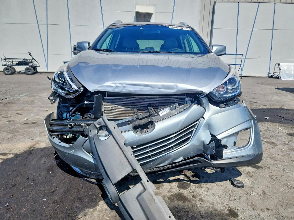 2015 Hyundai Tucson მანქანა იყიდება აუქციონზე, vin: KM8JU3AG0FU115832, აუქციონის ნომერი: 58619296