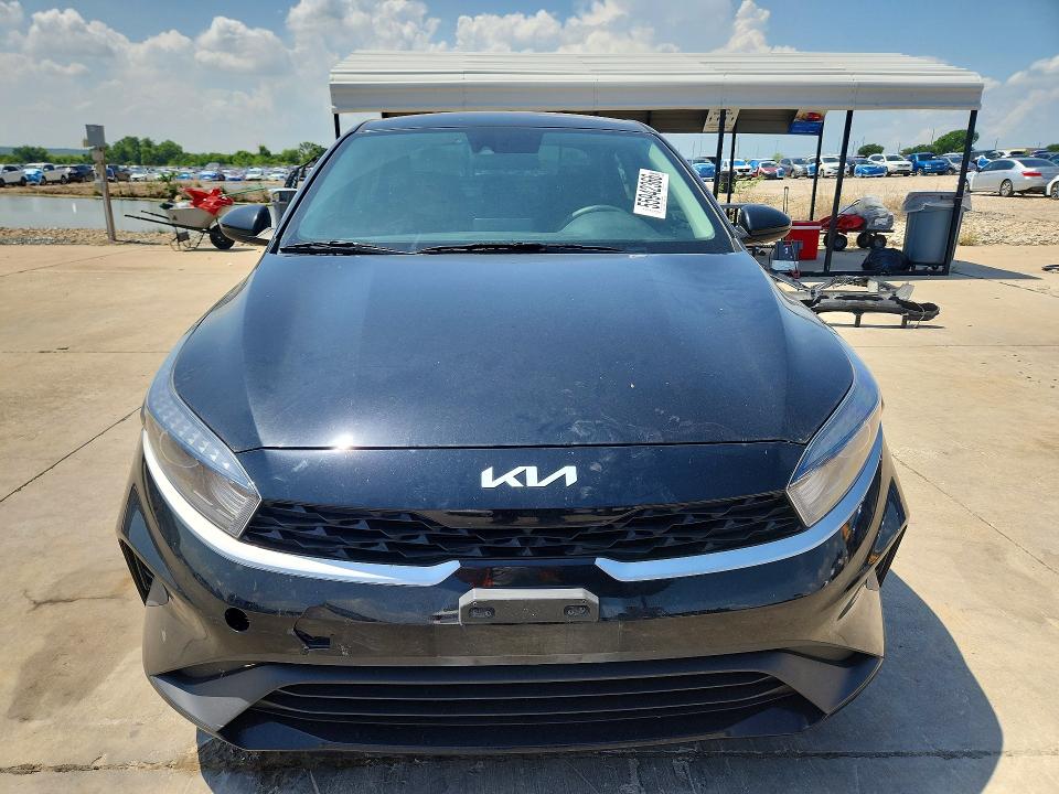 55942366 :رقم المزاد ، 3KPF24AD3PE687957 vin ، 2023 Kia Forte مزاد بيع