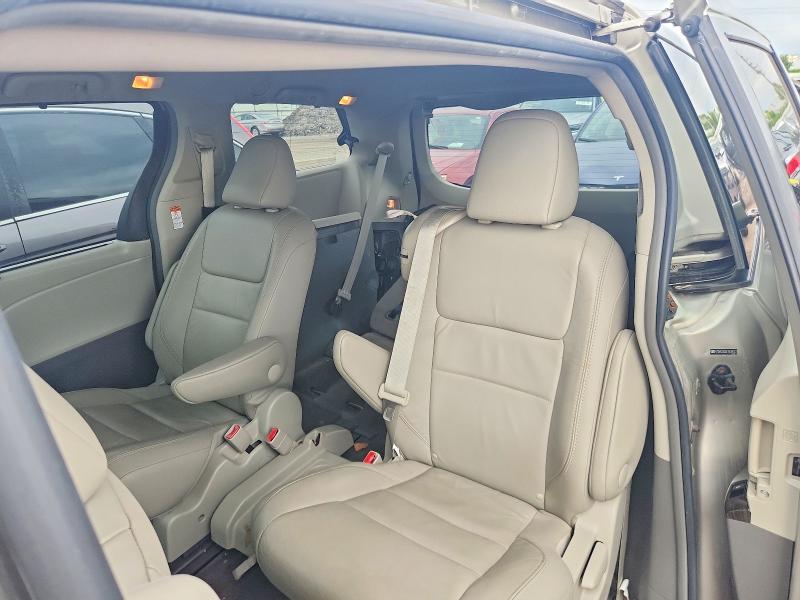 Aukcja sprzedaży 2015 Toyota Sienna, vin: 5TDYK3DC0FS638032, numer aukcji: 58586286