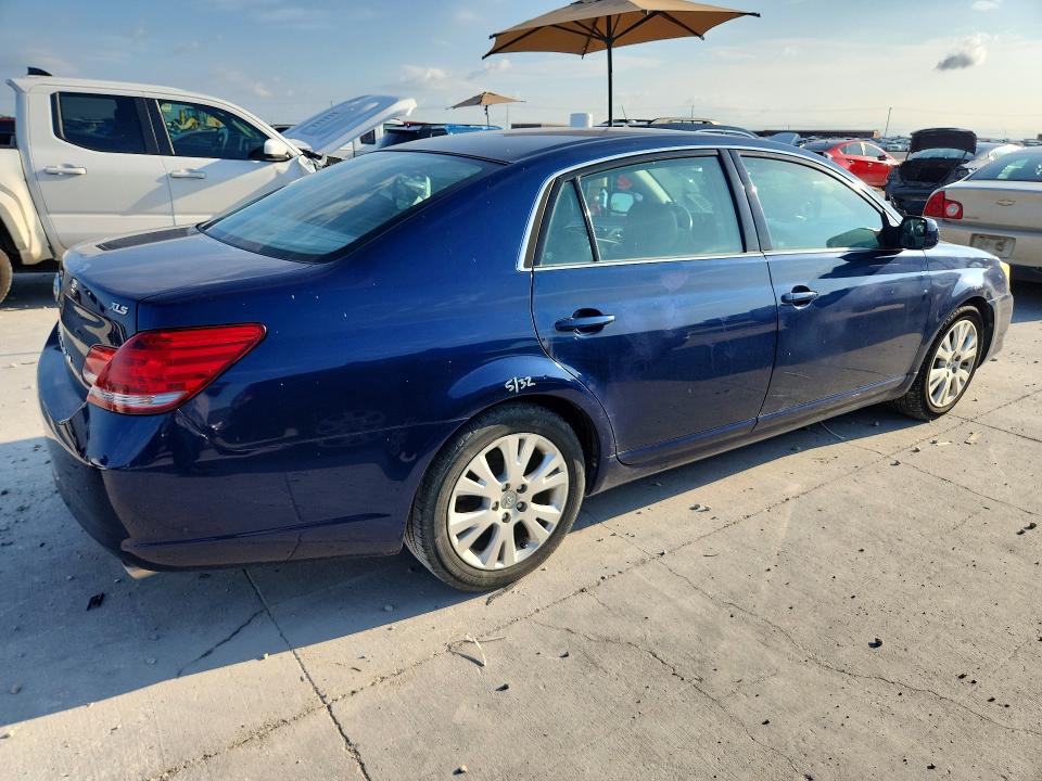 57856666 :رقم المزاد ، 4T1BK36B38U266352 vin ، 2008 Toyota Avalon مزاد بيع