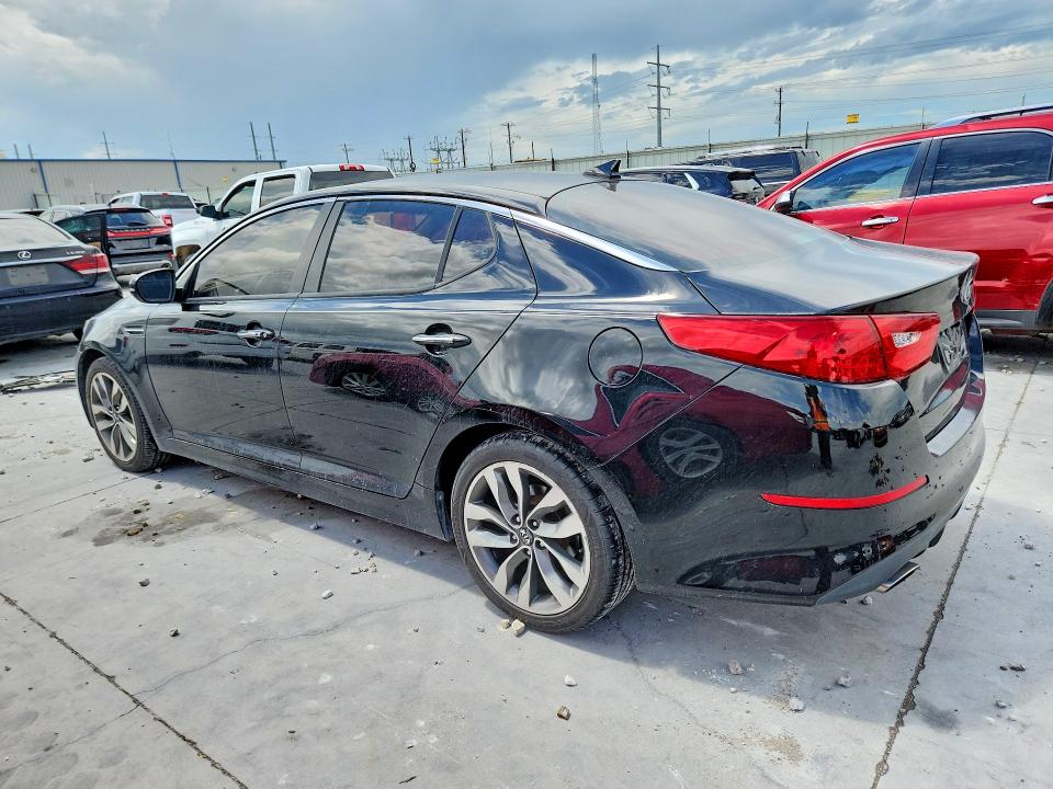 56739506 :رقم المزاد ، 5XXGR4A7XFG393861 vin ، 2015 Kia Optima مزاد بيع