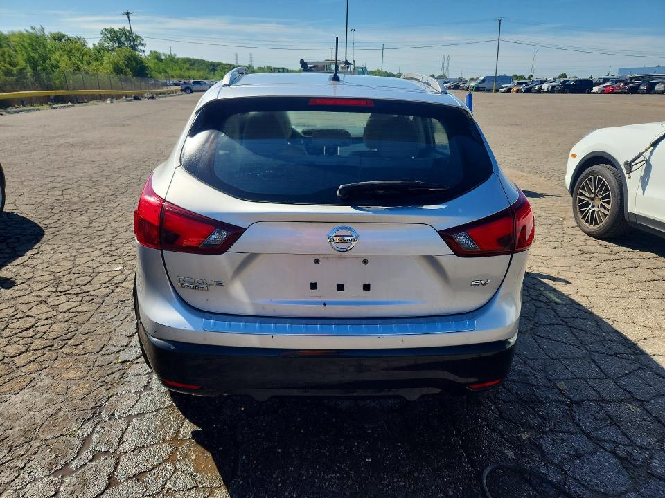 Aukcja sprzedaży 2018 Nissan Rogue Sport, vin: JN1BJ1CP1JW195810, numer aukcji: 57302786