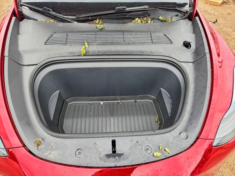 56609316 :رقم المزاد ، 7SAYGDEE6RF085549 vin ، 2024 Tesla Model  Y مزاد بيع