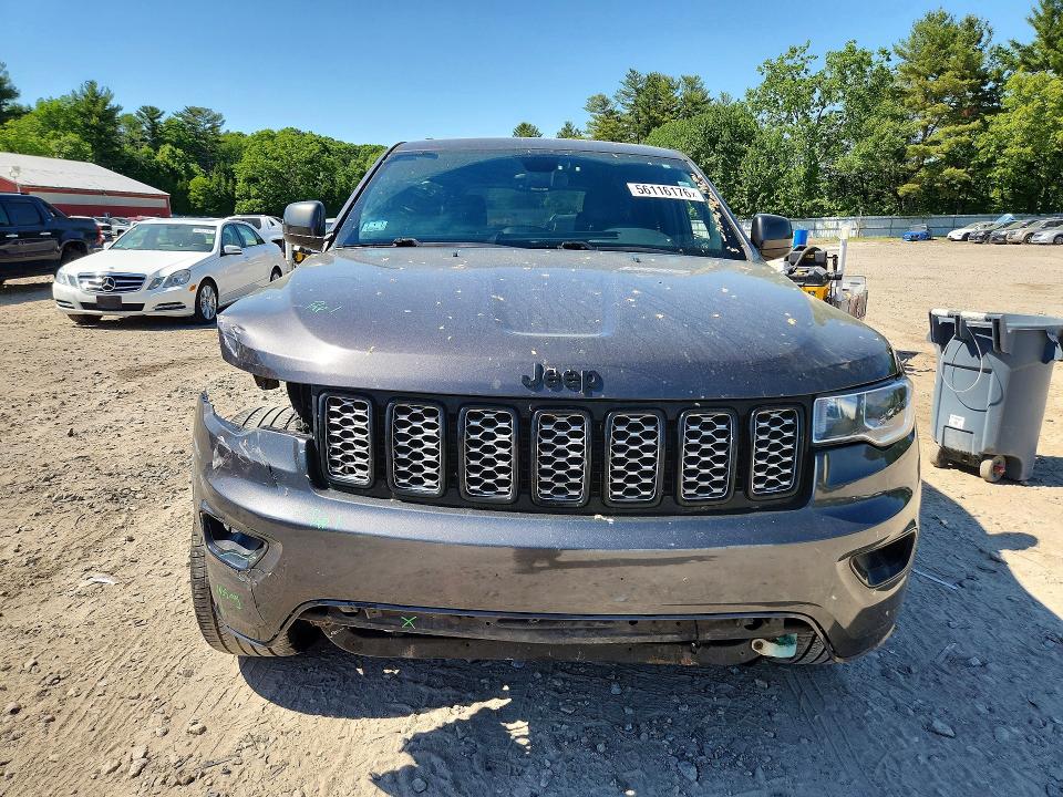 56116176 :رقم المزاد ، 1C4RJFAG9JC272727 vin ، 2018 Jeep Grand Cherokee مزاد بيع