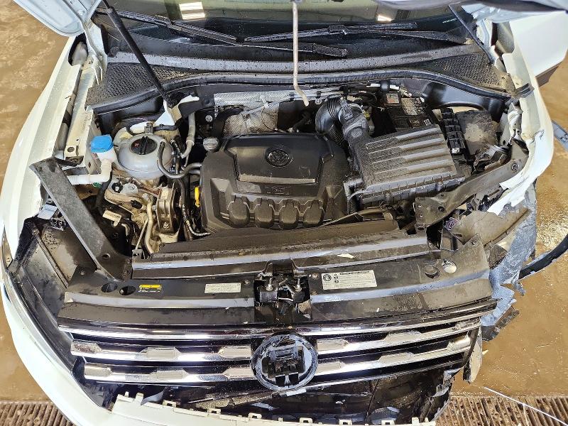 Продажа на аукционе авто 2018 Volkswagen Tiguan, vin: 3VV3B7AX2JM005518, номер лота: 55835906