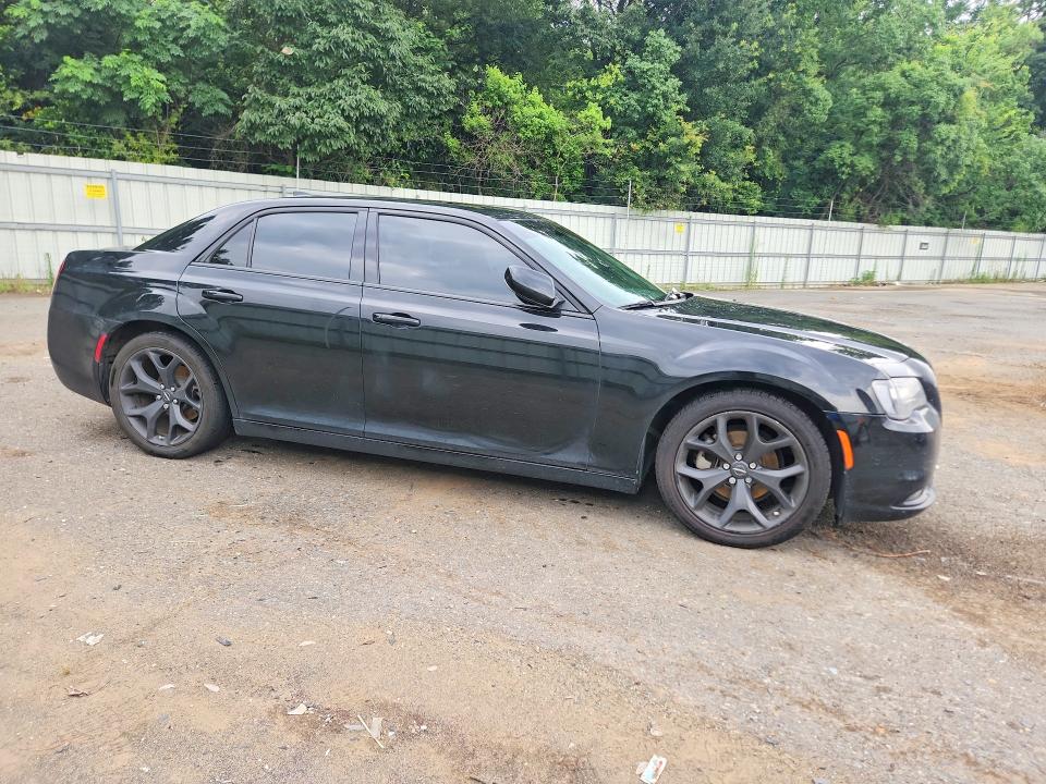 58017806 :رقم المزاد ، 2C3CCABG7NH146908 vin ، 2022 Chrysler 300 مزاد بيع