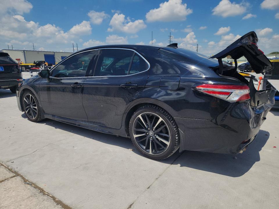 Продаж на аукціоні авто 2018 Toyota Camry, vin: 4T1BZ1HKXJU014584, номер лоту: 55739796