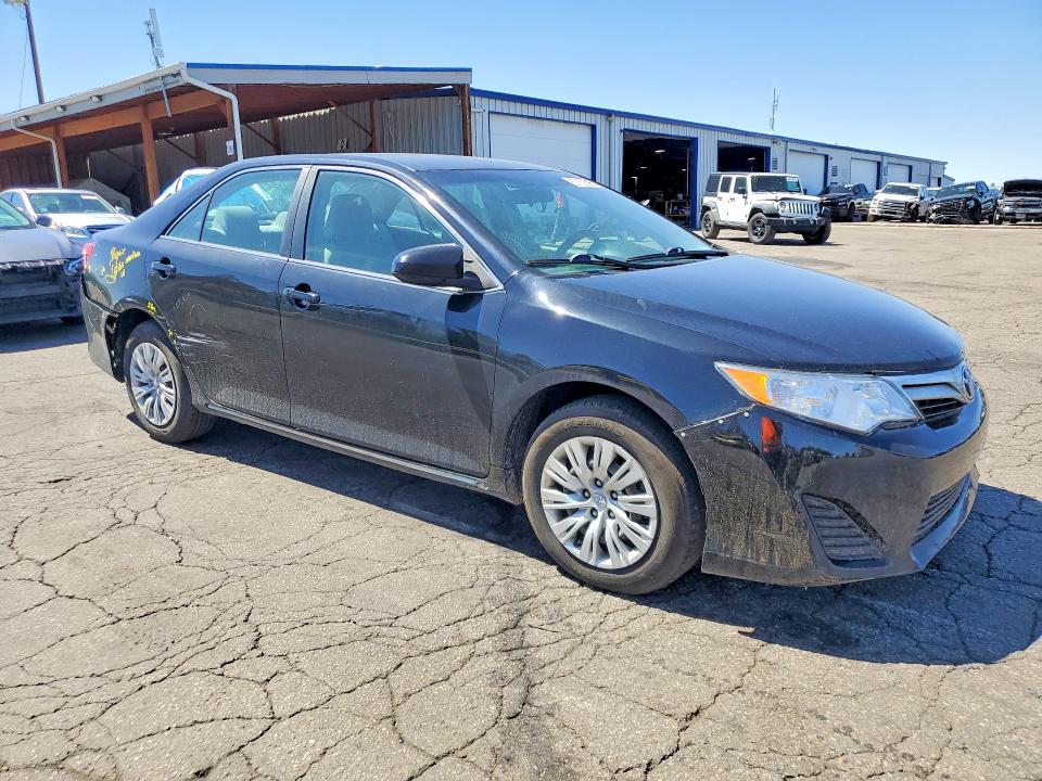 57160806 :رقم المزاد ، 4T4BF1FKXCR196890 vin ، 2012 Toyota Camry مزاد بيع