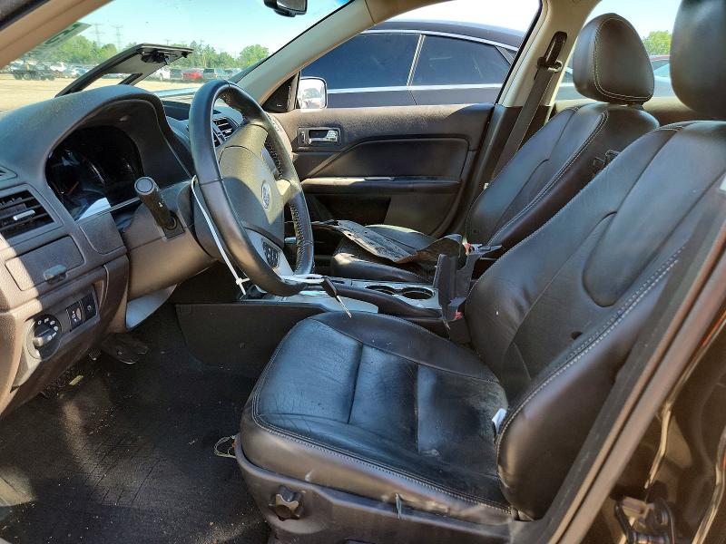 56130426 :رقم المزاد ، 3FAHP0JA7AR365580 vin ، 2010 Ford Fusion مزاد بيع