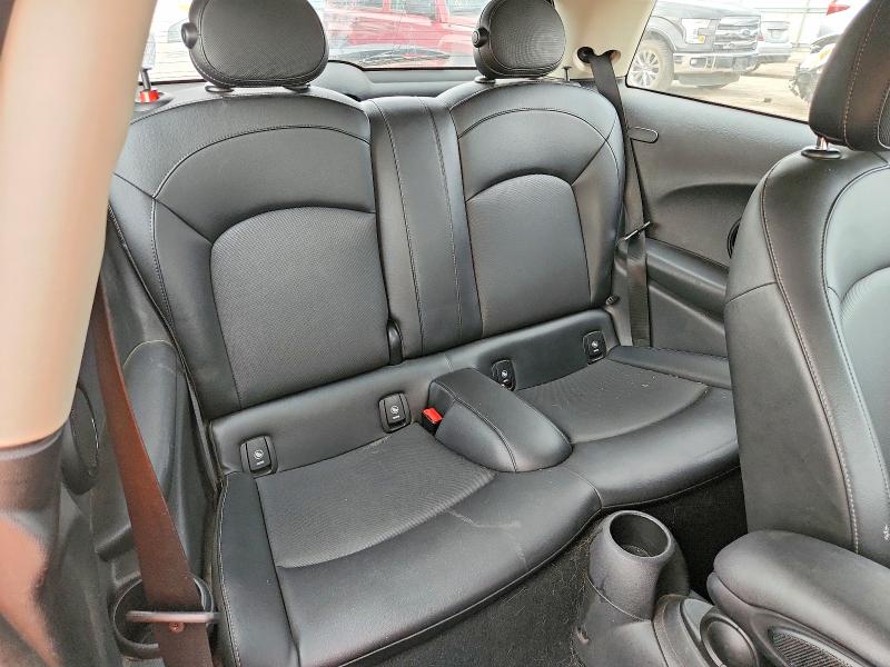 Продажа на аукционе авто 2017 Mini Cooper, vin: WMWXP5C3XH2F61447, номер лота: 56372526