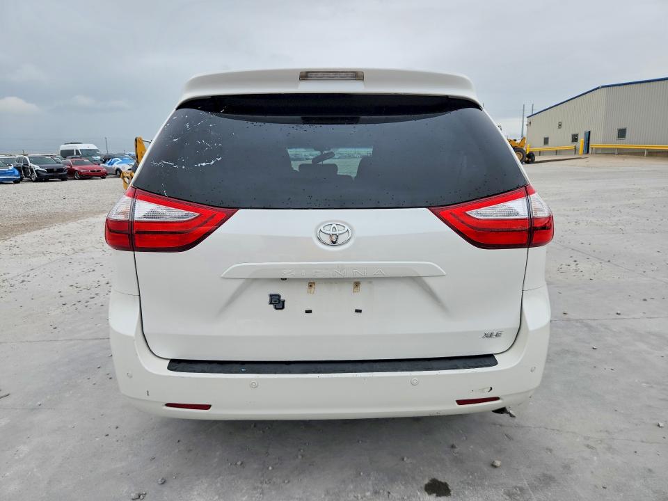 Aukcja sprzedaży 2015 Toyota Sienna, vin: 5TDYK3DC1FS609204, numer aukcji: 57236656