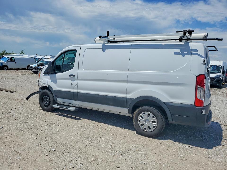 63493596 :رقم المزاد ، 1FTBR1Y83NKA30247 vin ، 2022 Ford Transit مزاد بيع