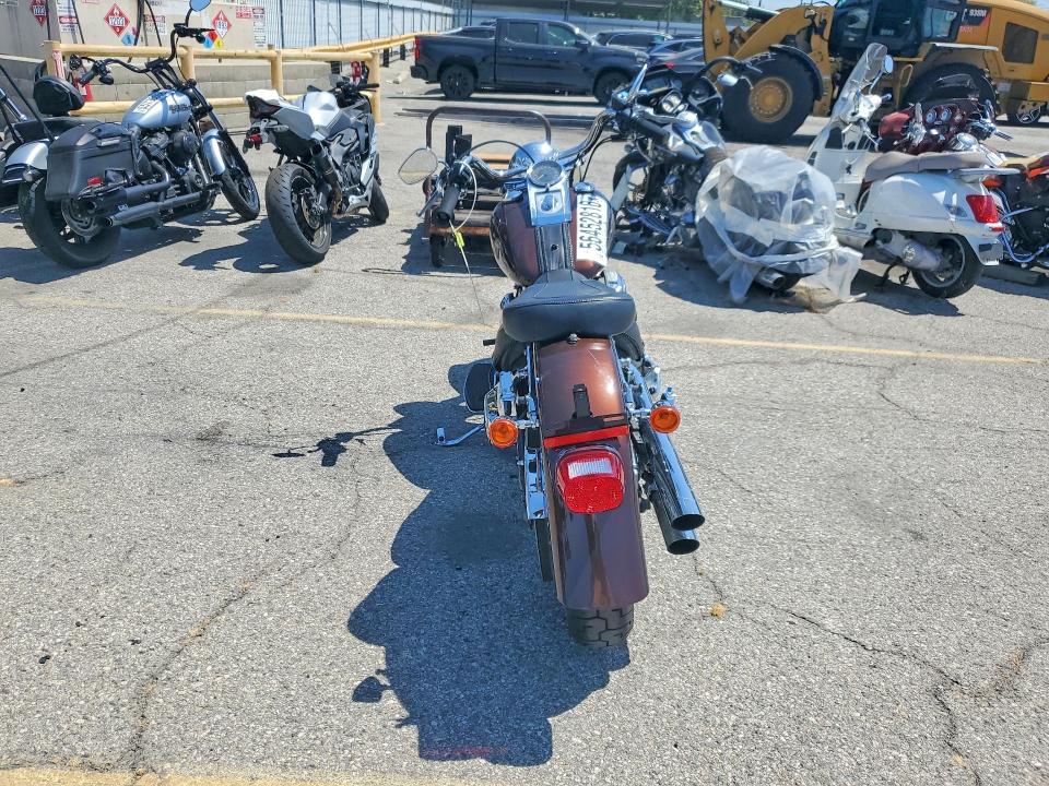 2006 Harley Davidson Flstfi მანქანა იყიდება აუქციონზე, vin: 1HD1BXB116Y078048, აუქციონის ნომერი: 56452816
