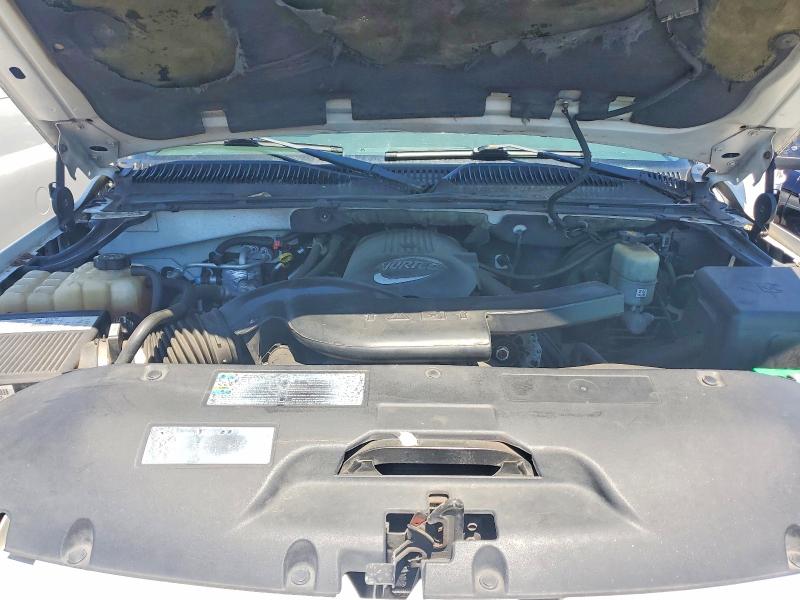 Продаж на аукціоні авто 2002 Chevrolet Suburban, vin: 3GNFK16ZX2G361371, номер лоту: 57429446