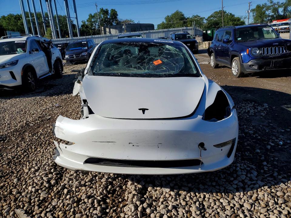 Продажа на аукционе авто 2022 Tesla Model 3, vin: 5YJ3E1EB0NF180541, номер лота: 57454636