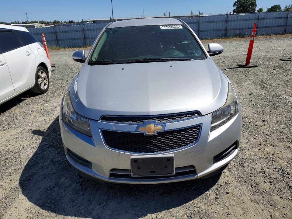 56632906 :رقم المزاد ، 1G1PC5SB7D7168449 vin ، 2013 Chevrolet Cruze مزاد بيع