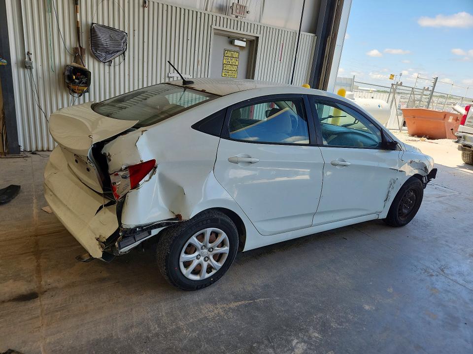 54999686 :رقم المزاد ، KMHCT4AE8DU496083 vin ، 2013 Hyundai Accent مزاد بيع