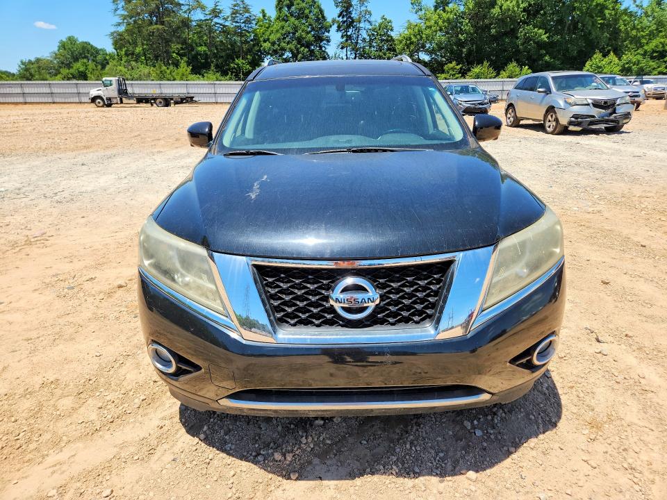 55968116 :رقم المزاد ، 5N1AR2MN1FC713701 vin ، 2015 Nissan Pathfinder مزاد بيع