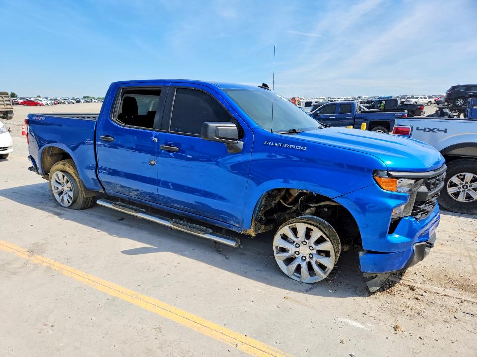 Продажа на аукционе авто 2022 Chevrolet Silverado, vin: 3GCPDBEK4NG532072, номер лота: 56590316