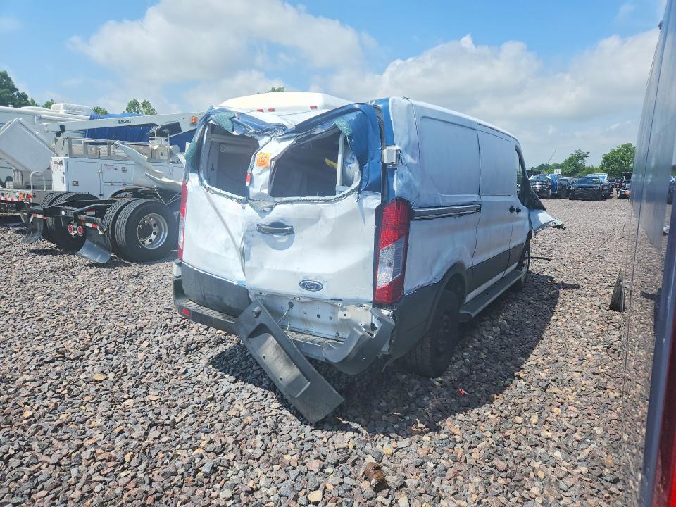 2020 Ford Transit მანქანა იყიდება აუქციონზე, vin: 1FTBR1Y88LKA77917, აუქციონის ნომერი: 55391946