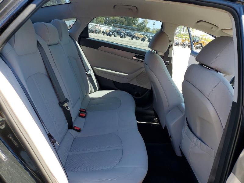 2018 Hyundai Sonata მანქანა იყიდება აუქციონზე, vin: 5NPE24AF9JH680494, აუქციონის ნომერი: 57869736