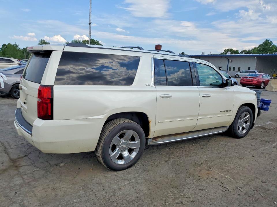 58680936 :رقم المزاد ، 1GNSKKKC1FR285969 vin ، 2015 Chevrolet Suburban مزاد بيع
