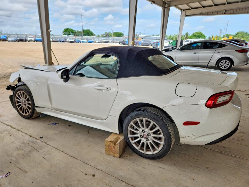 Продаж на аукціоні авто 2019 Fiat 124 Spider, vin: JC1NFAEK9K0142870, номер лоту: 56609846