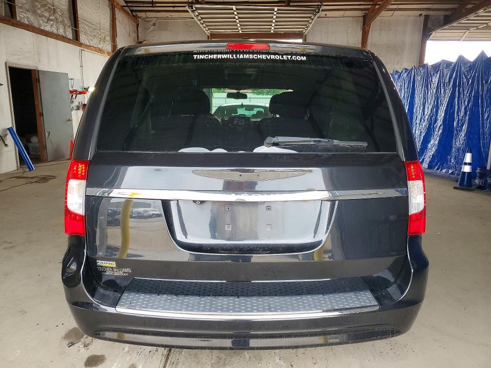 58889516 :رقم المزاد ، 2C4RC1BG8GR268244 vin ، 2016 Chrysler Town & Country مزاد بيع