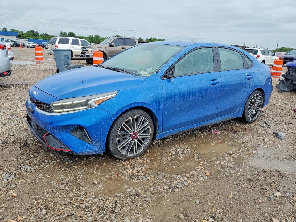 2023 Kia Forte მანქანა იყიდება აუქციონზე, vin: 3KPF44AC1PE517310, აუქციონის ნომერი: 57740676