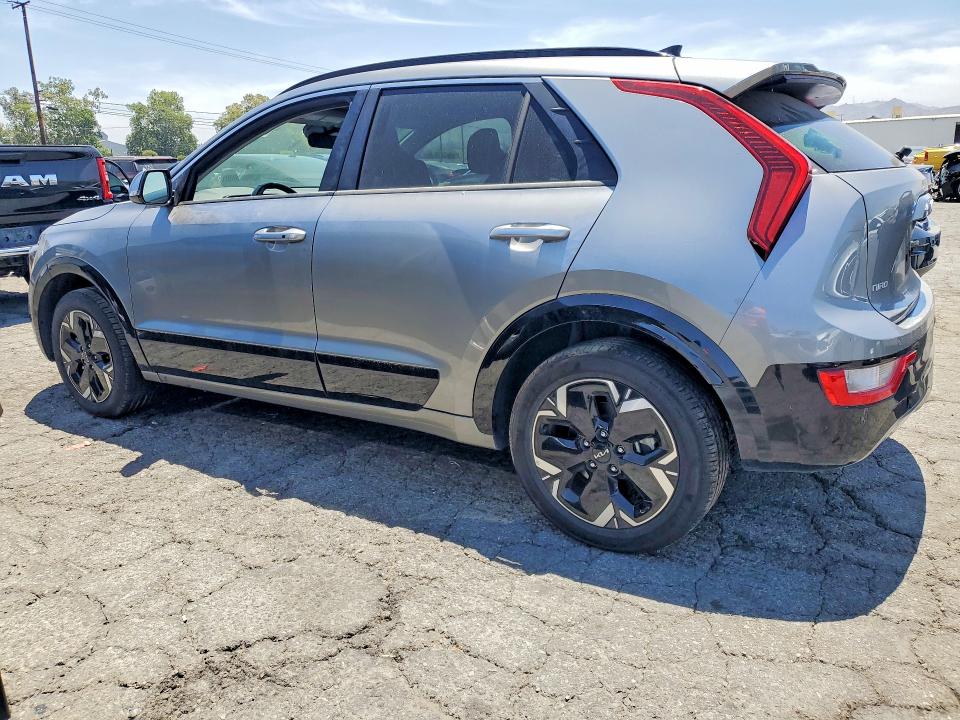 Продажа на аукционе авто 2023 Kia Niro, vin: KNDCR3L11P5028654, номер лота: 56183866