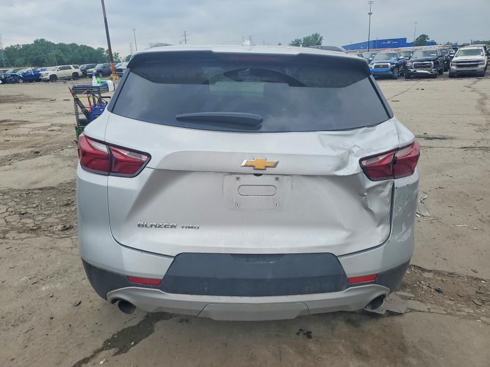 56878596 :رقم المزاد ، 3GNKBHR41MS550160 vin ، 2021 Chevrolet Blazer مزاد بيع