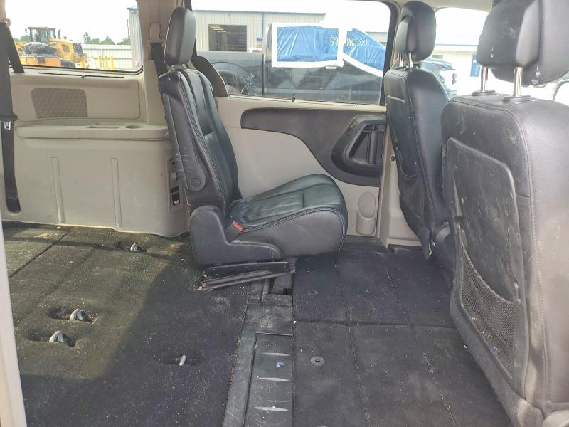 2015 Chrysler Town & Country მანქანა იყიდება აუქციონზე, vin: 2C4RC1BG8FR582832, აუქციონის ნომერი: 59645206