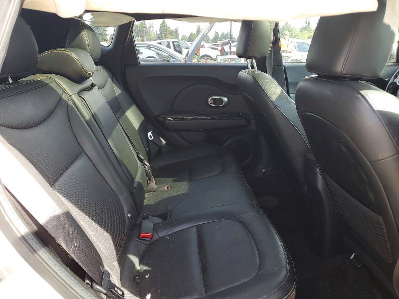 57447046 :رقم المزاد ، KNDJP3A58F7760575 vin ، 2015 Kia Soul مزاد بيع