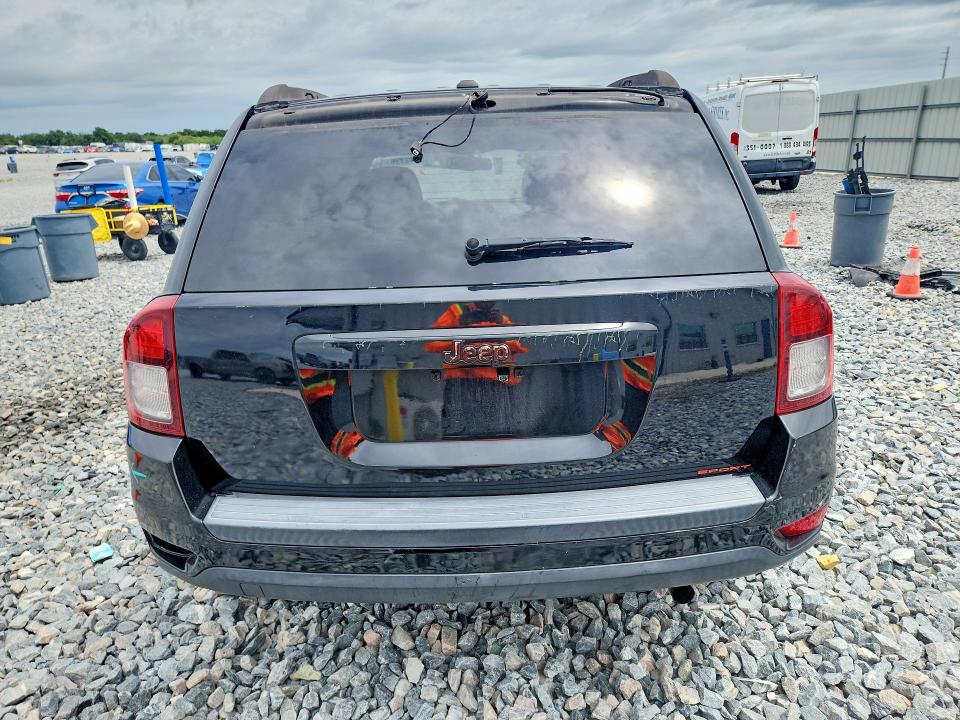 55972776 :رقم المزاد ، 1C4NJCBA0GD675120 vin ، 2016 Jeep Compass مزاد بيع