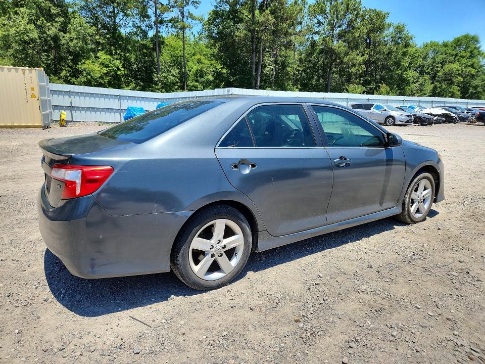 2013 Toyota Camry მანქანა იყიდება აუქციონზე, vin: 4T1BF1FK0DU668641, აუქციონის ნომერი: 56362566