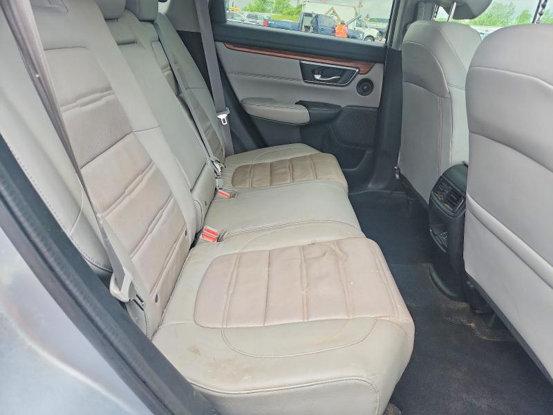 56519016 :رقم المزاد ، 2HKRW2H84HH681645 vin ، 2017 Honda Cr-v مزاد بيع