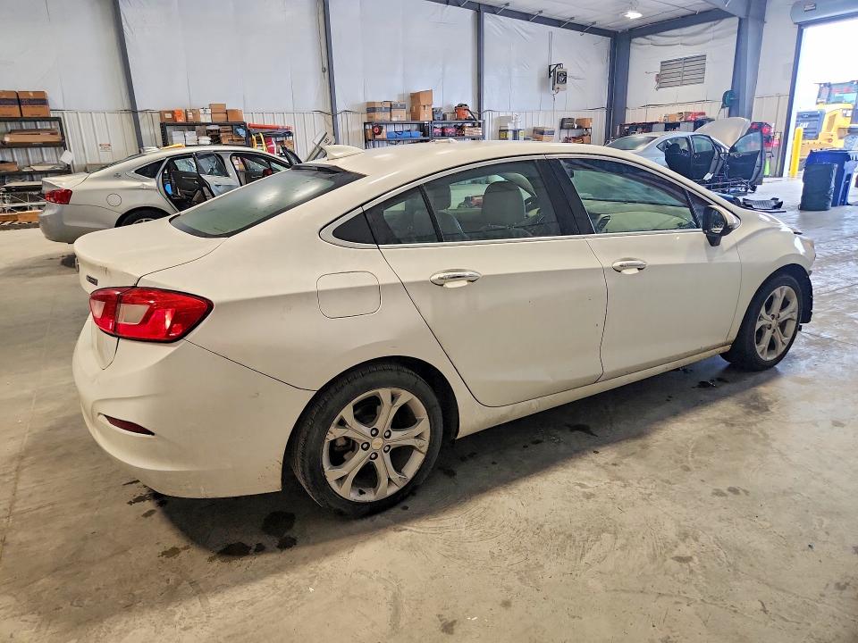 Продажа на аукционе авто 2018 Chevrolet Cruze, vin: 1G1BF5SM9J7127111, номер лота: 57679226