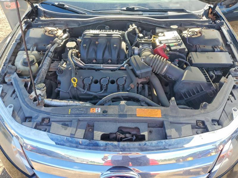 56951956 :رقم المزاد ، 3FAHP0JG2BR170086 vin ، 2011 Ford Fusion مزاد بيع