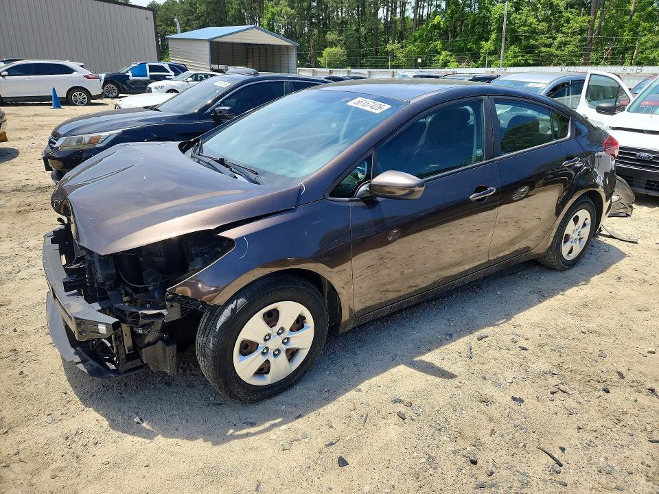 2017 Kia Forte მანქანა იყიდება აუქციონზე, vin: 3KPFK4A78HE101216, აუქციონის ნომერი: 56157426