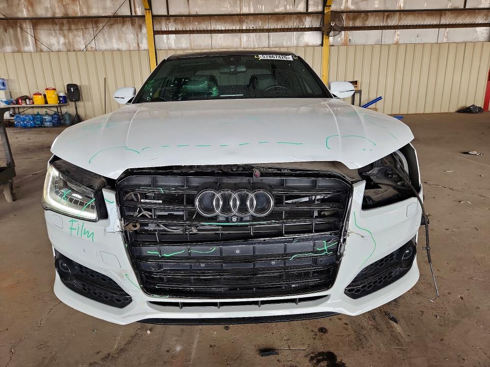 Продаж на аукціоні авто 2018 Audi A8, vin: WAU43AFD8JN000483, номер лоту: 57867426
