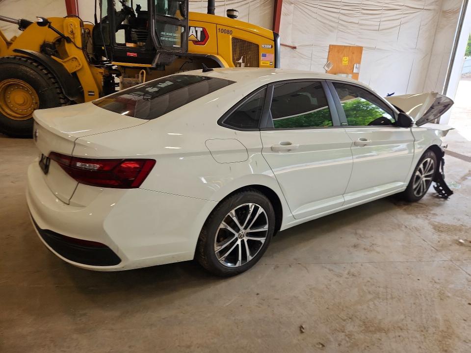 58024066 :رقم المزاد ، 3VWBM7BU3RM084442 vin ، 2024 Volkswagen Jetta مزاد بيع