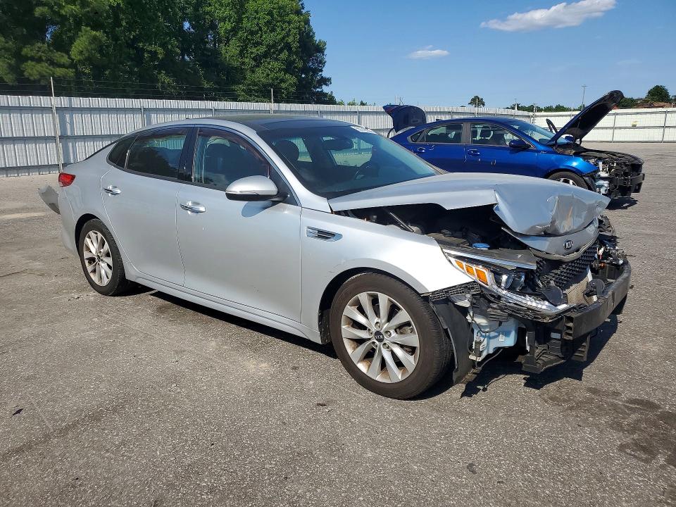 55749956 :رقم المزاد ، 5XXGU4L36JG186448 vin ، 2018 Kia Optima مزاد بيع