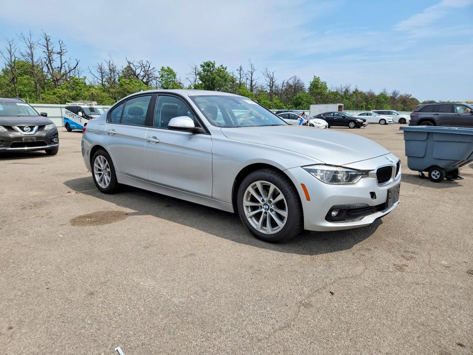 Продаж на аукціоні авто 2018 Bmw 320, vin: WBA8A3C51JA499795, номер лоту: 57237466