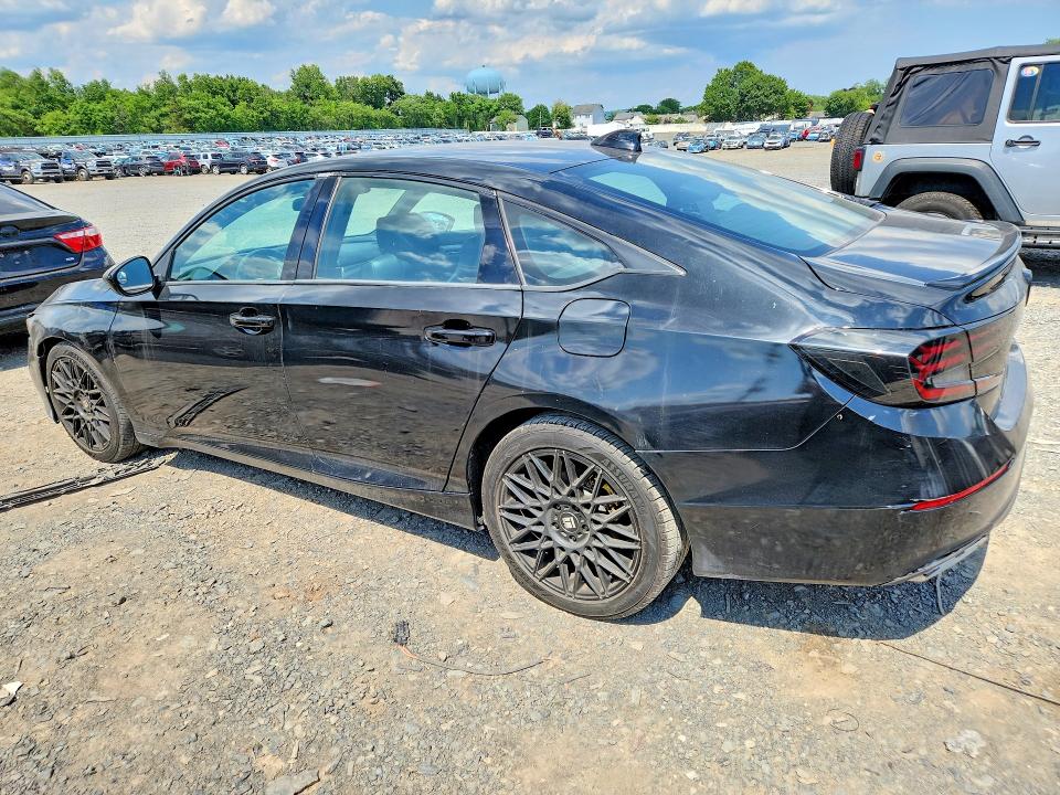 Продажа на аукционе авто 2018 Honda Accord, vin: 1HGCV1F33JA091980, номер лота: 58736696